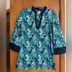 VGUC Lilly Pulitzer blue ginger jars tunic Small